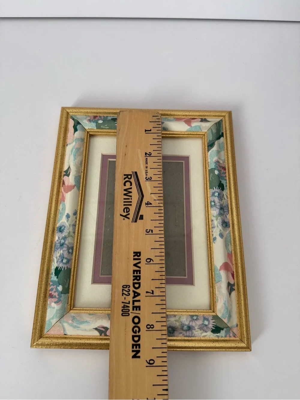 Floral Gold Accent Photo Frame - Cream, Pink & Green